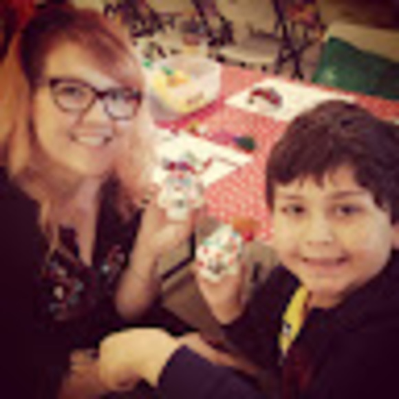 Meet your Posher, Angela - Picture 1 of 1